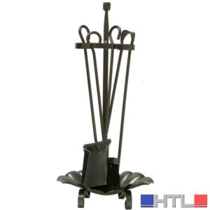 ATTREZZATURE PER CAMINETTI mod. CLARA H. cm. 56